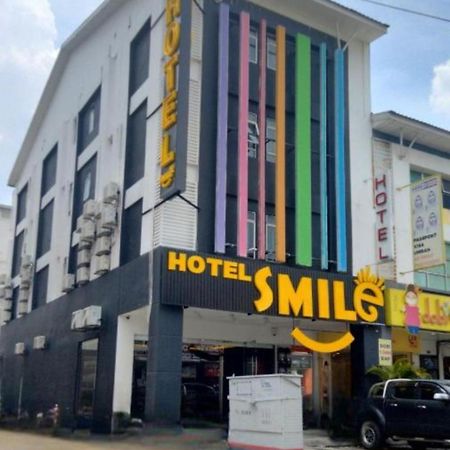 Smile Hotel Cheras Sri Permaisuri Куала-Лумпур Экстерьер фото